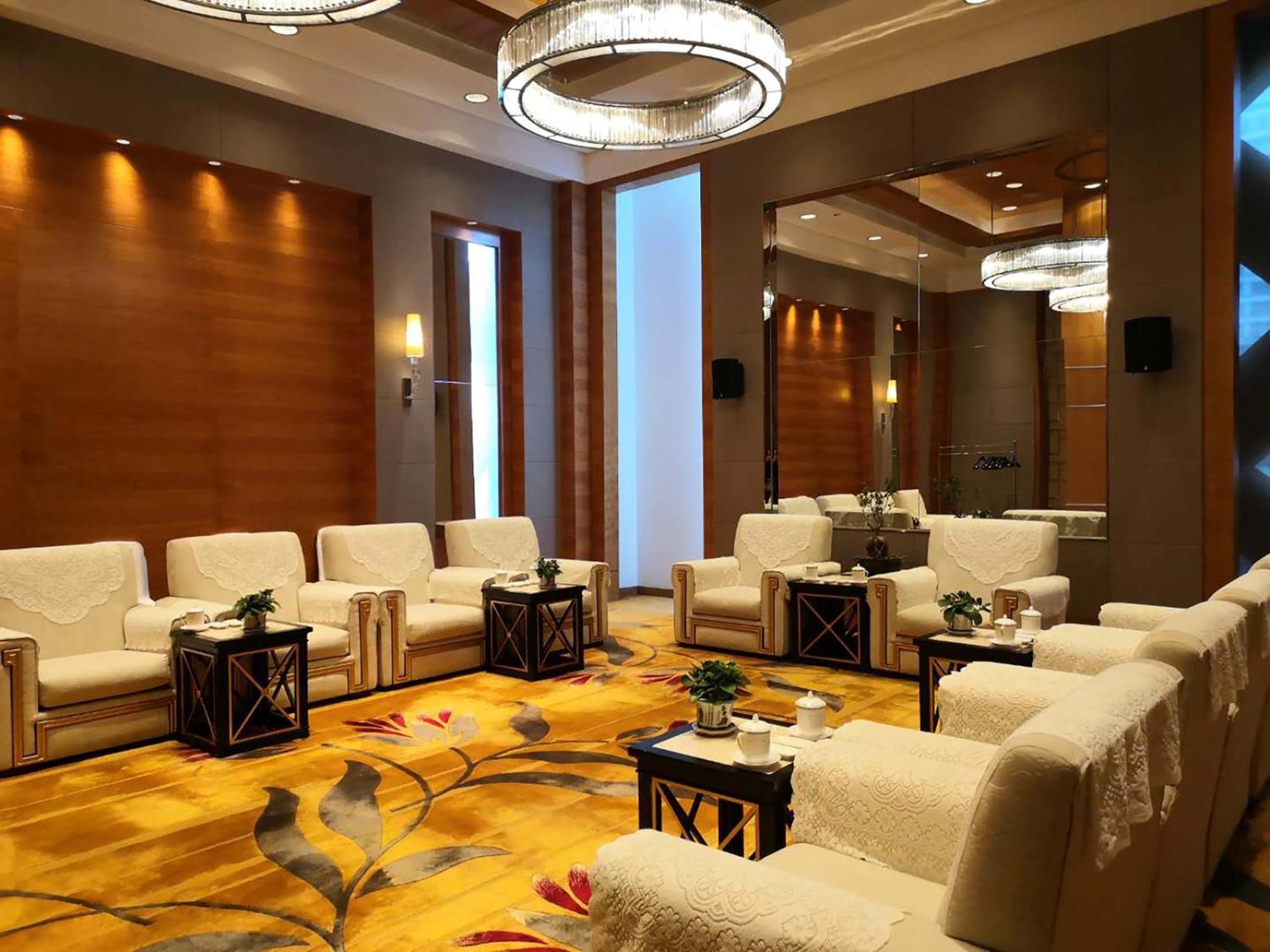 Holiday Inn Chengdu Century City-Westtower Exterior foto