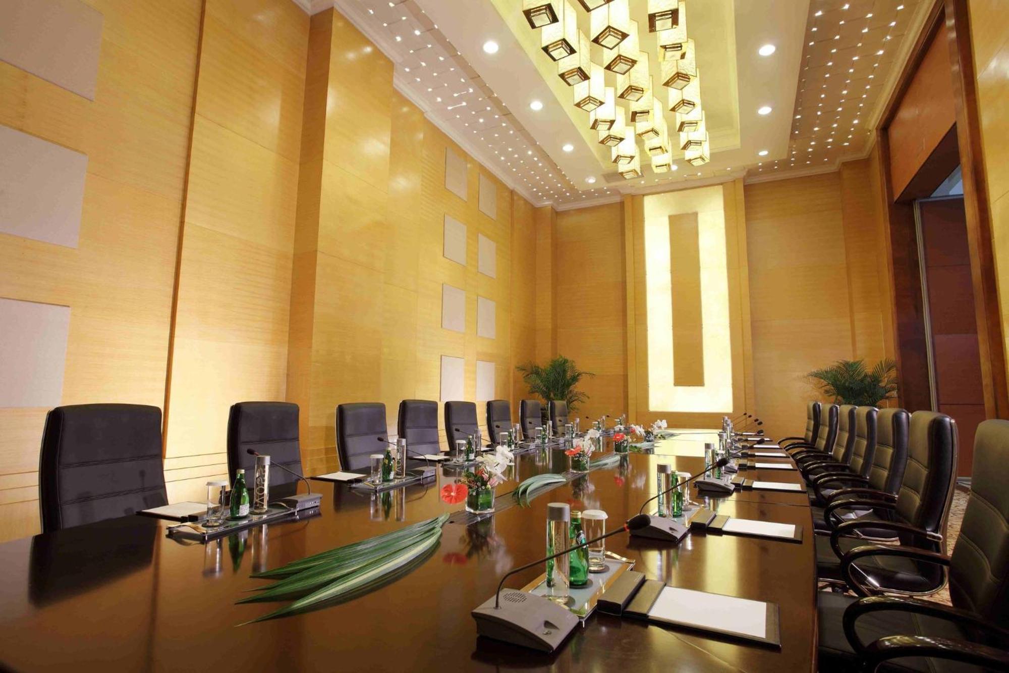 Holiday Inn Chengdu Century City-Westtower Exterior foto